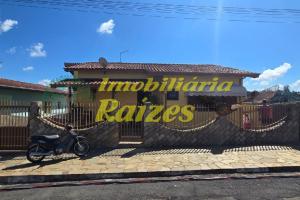 Casa 3 dormitórios