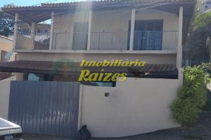 Casa 03 dormitórios