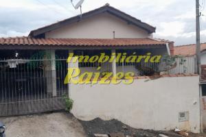 Casa com 02 Dormitórios 